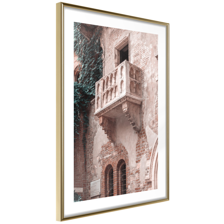 Wall Poster Juliet's Balcony - architecture of red bricks against the backdrop of an Italian town 135906 additionalImage 2