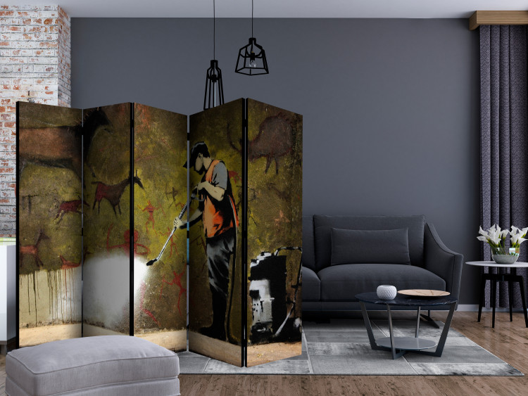 Room Divider Banksy - Cave Painting II (5-piece) - man and graffiti in background 133316 additionalImage 4