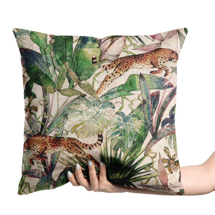 Decorative Velor Pillow Savannah parchment - tropical vegetation, cheetahs on beige background 147126 additionalImage 2