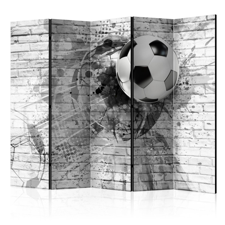 Folding Screen Football Dynamics II (5-piece) - black and white sports composition 132536