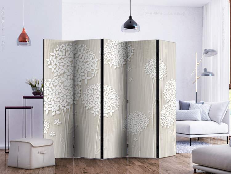 Folding Screen Creamy Filigree II (5-piece) - beige background and white flowers 133136 additionalImage 2