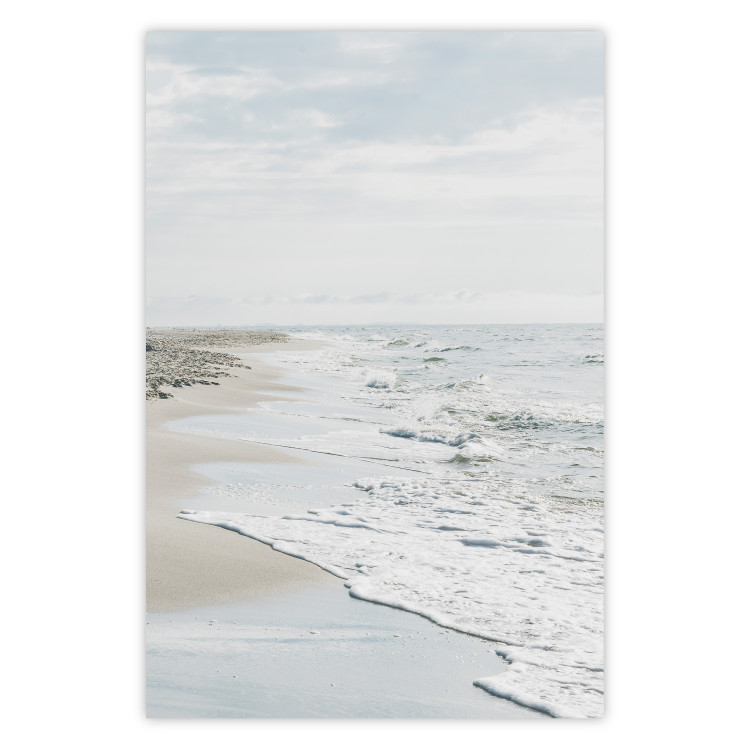 Poster Peaceful Shore - romantic landscape of a tranquil beach and sea waves 137836