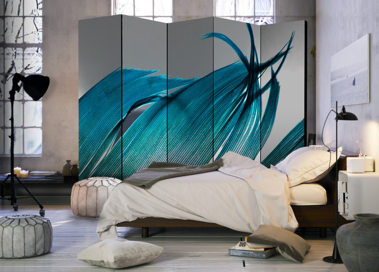 Room Separator Turquoise Feather II - romantic blue feather on gradient background 97436 additionalImage 2