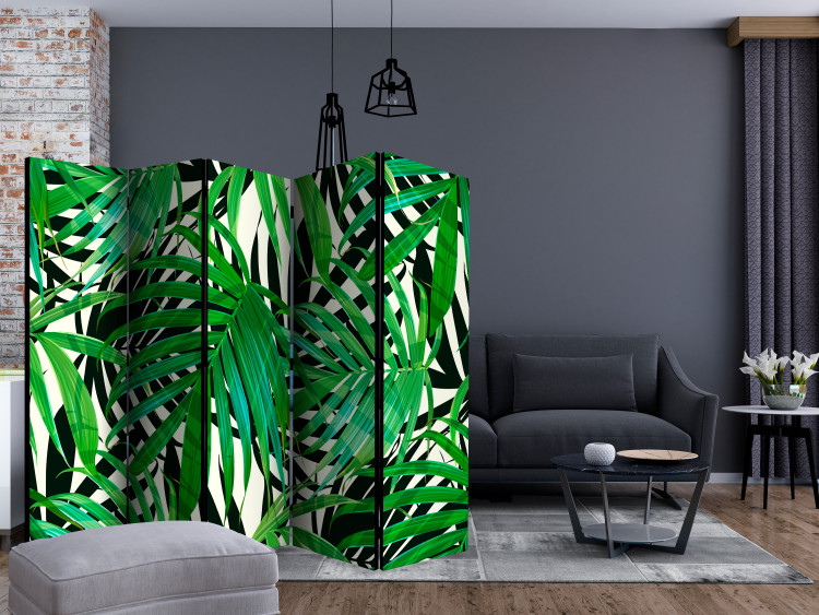 Room Separator Tropical Leaves II - composition of green palm leaves on a gray background 133856 additionalImage 4