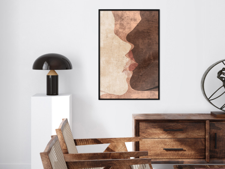 Wall Poster Otherworldly Kiss - a warm romantic abstraction of human faces 136056 additionalImage 17
