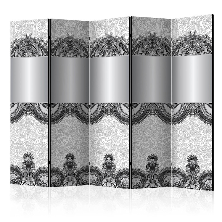 Room Separator Abstract Pattern (5-piece) - black and white intricately decorated background 128966