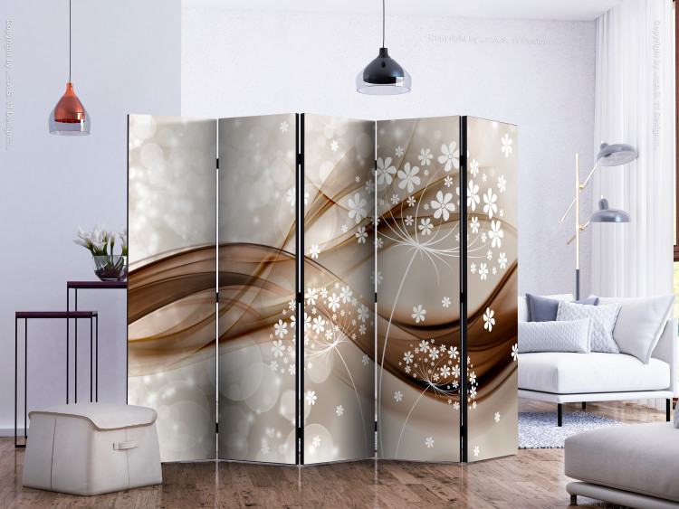 Folding Screen Spring Stories II (5-piece) - beige 3D illusion in light flowers 133066 additionalImage 2