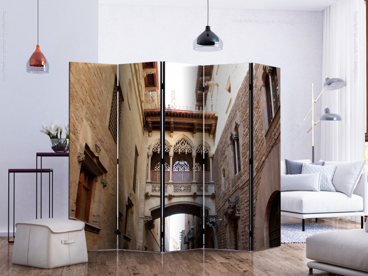 Room Divider Screen Barcelona Palau generalitat in gothic Barrio II - brick architecture 133766 additionalImage 2