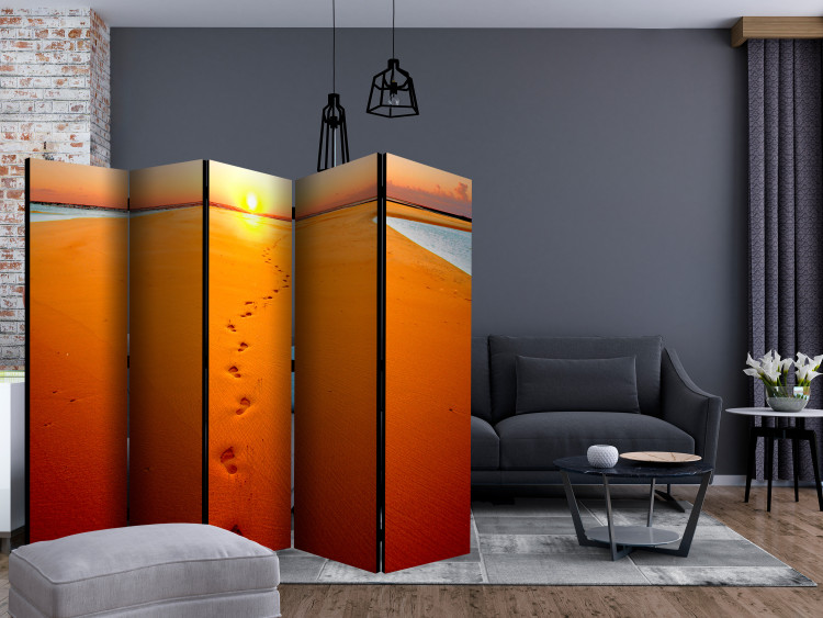 Room Divider Screen Footprints in the Sand II (5-piece) - orange beach and sun 134166 additionalImage 4