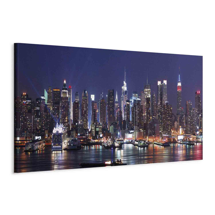Canvas Art Print Nightlife (1-piece) - New York City skyline and skyscrapers over calm water 149076 additionalImage 2