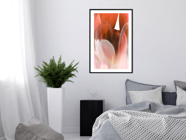 Poster Mysterious Interior - flower with red plant motif with glow 124486 additionalImage 4