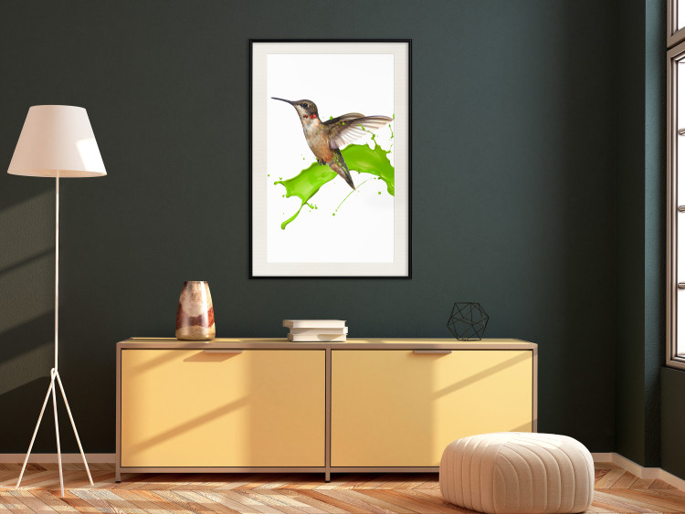 Poster Hummingbird in Flight - Brown bird and spilled paint in green color 114396 additionalImage 4