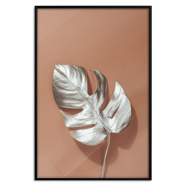 Wall Poster Sunny Keepsake - silver monstera leaf on a uniform light background 129507 additionalImage 16