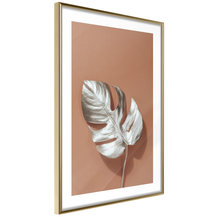 Wall Poster Sunny Keepsake - silver monstera leaf on a uniform light background 129507 additionalImage 4