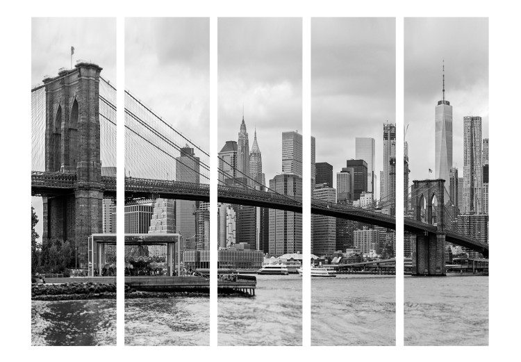 Folding Screen Road to Manhattan (Black and White) II (5-piece) - architecture 132607 additionalImage 3