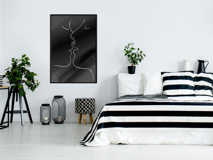 Wall Poster Gentle Kiss - romantic black and white line art with lovers 115227 additionalImage 6