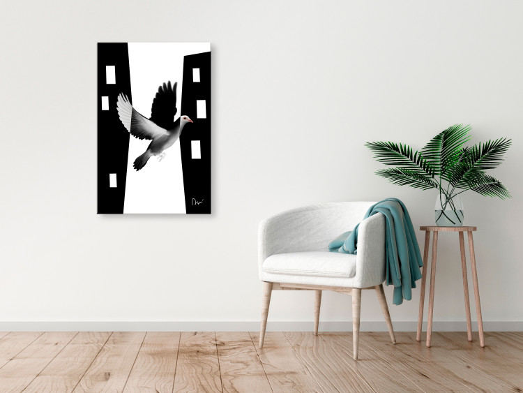 Canvas Art Print City pigeon - a bird that blends into the city in black and white 117237 additionalImage 3