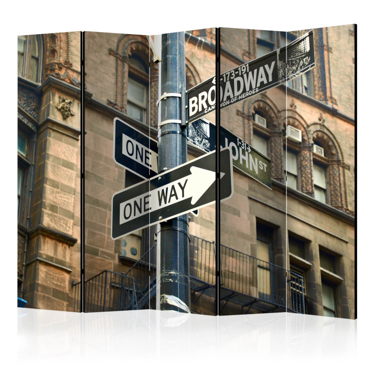 Room Divider Screen All Roads Lead to Broadway II - signpost inscriptions 133737