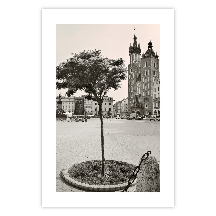 Poster Krakow: St. Mary's Basilica - monument of one of Poland's cities in sepia 118157 additionalImage 19