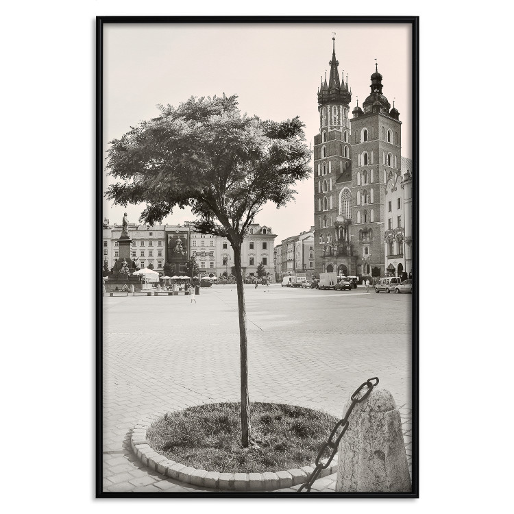 Poster Krakow: St. Mary's Basilica - monument of one of Poland's cities in sepia 118157 additionalImage 18
