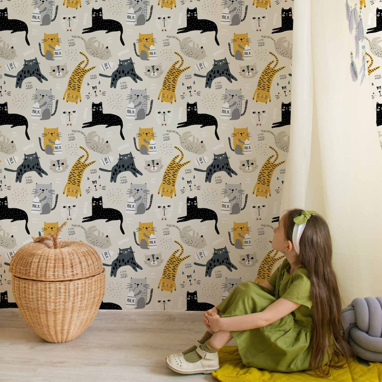 Modern Wallpaper Cat Milk 126957