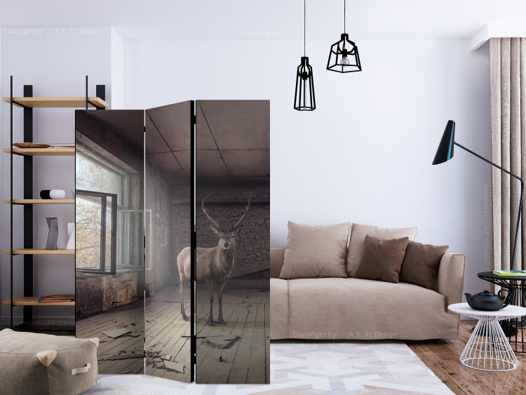 Room Divider Screen Lost (3-piece) - fantasy with a deer against architecture 133357 additionalImage 4
