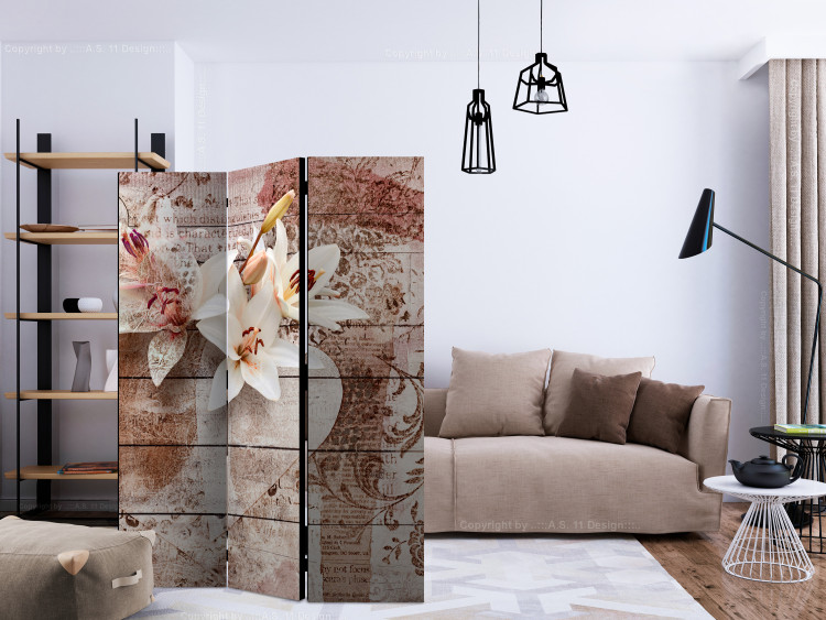 Folding Screen Romantic Memories (3-piece) - flowers and writings on wood 133567 additionalImage 4