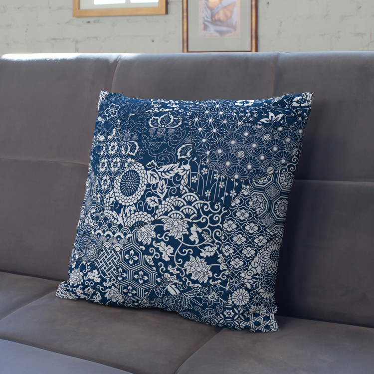 Decorative Microfiber Pillow Floral mosaic - composition in shades of blue and white cushions 147667 additionalImage 4