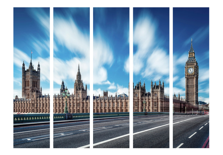 Folding Screen Sunny London II (5-piece) - Big Ben against a blue sky 124177 additionalImage 3