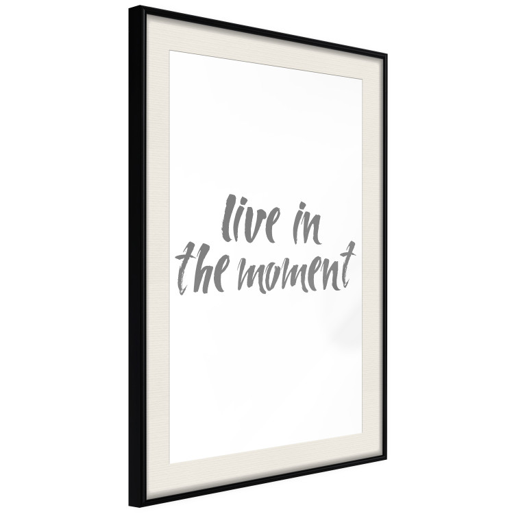 Poster Live In the Moment - gray English text on a white background 135787 additionalImage 12