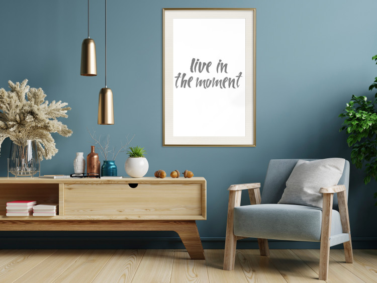 Poster Live In the Moment - gray English text on a white background 135787 additionalImage 20