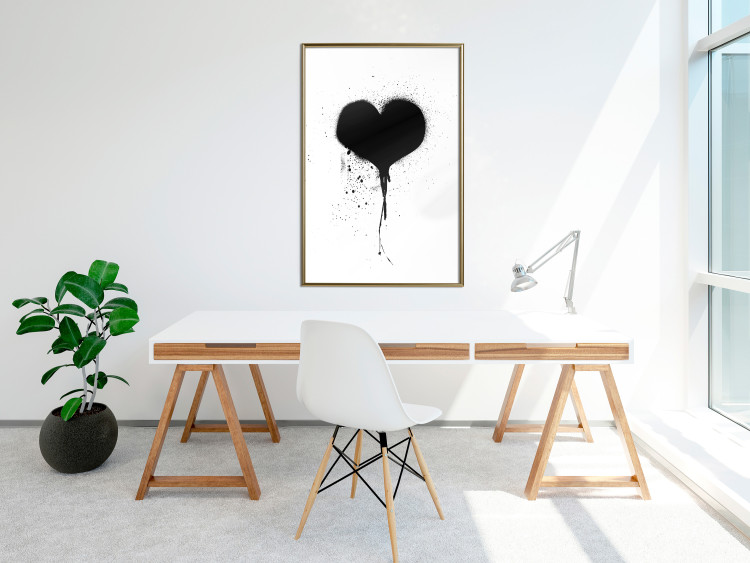 Poster Broken heart - simple black and white composition with a love symbol 115097 additionalImage 5