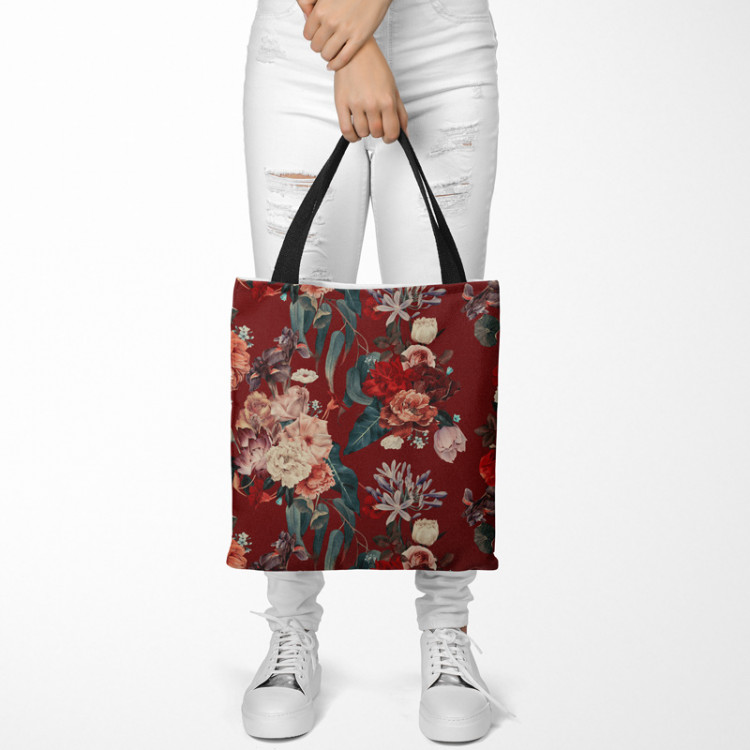 Shopping Bag Noble bouquet - composition of flowers on a burgundy background 147608 additionalImage 3