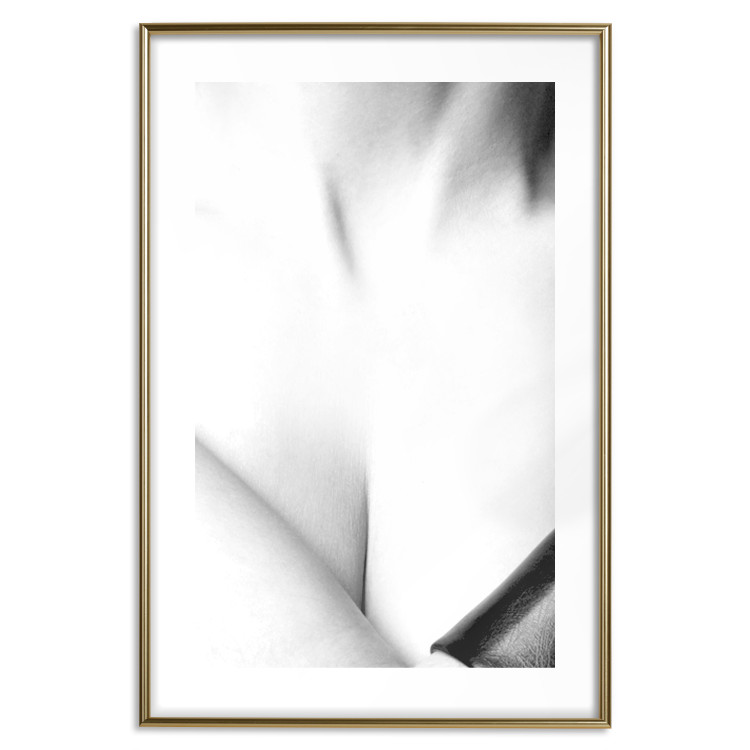Wall Poster Grace - black and white photograph of female neckline and neck contours 123618 additionalImage 16