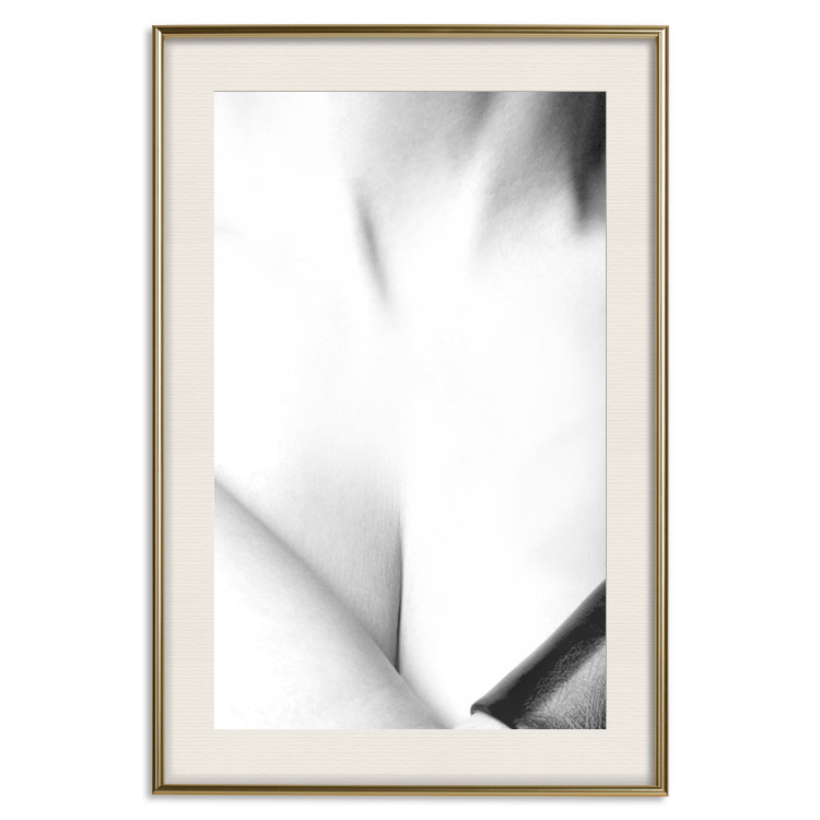Wall Poster Grace - black and white photograph of female neckline and neck contours 123618 additionalImage 19