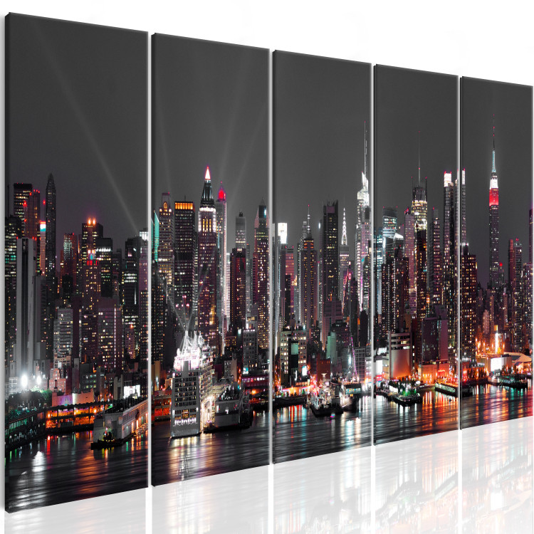 Canvas Art Print New York: Insomnia (5-piece) - City Immersed in Nightly Silence 98218 additionalImage 2
