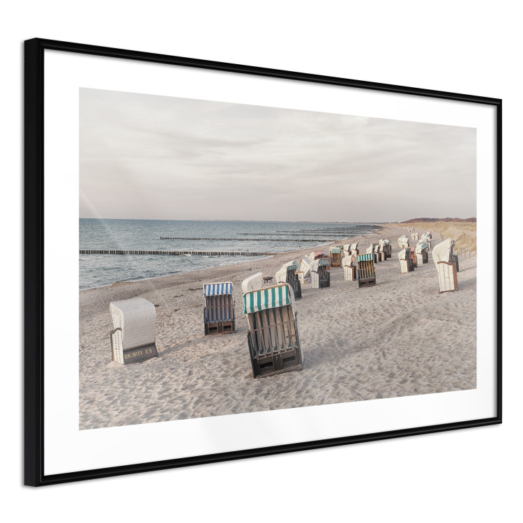 Poster Beach Huts - summer landscape of sandy beach with sea in the background 117028 additionalImage 11