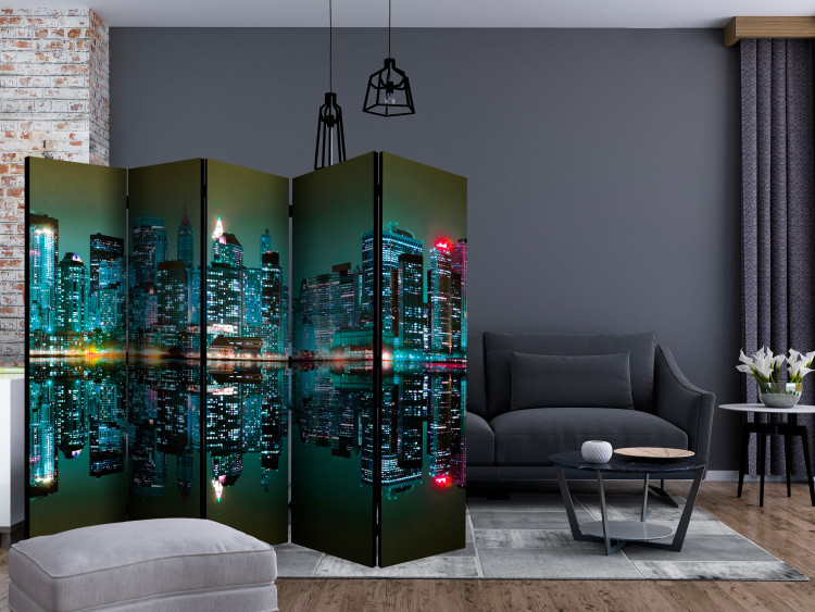 Room Separator Gold Reflections - NYC II (5-piece) - New York City skyline at night 124228 additionalImage 4