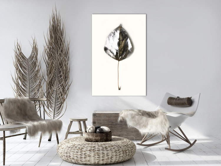 Canvas Print Leaf in glamor style - silver plant motif on beige background 124958 additionalImage 3