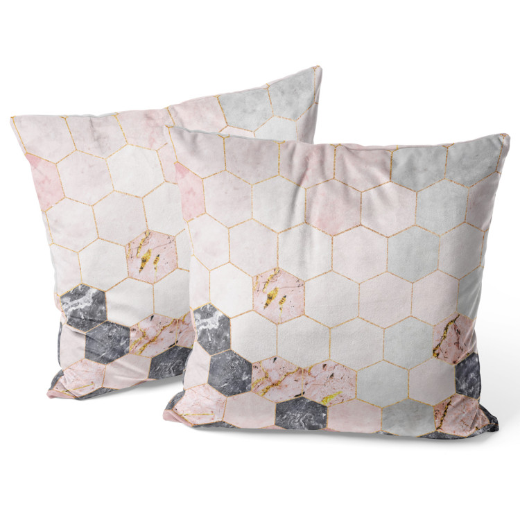 Decorative Velor Pillow Marble hexagons - a marble glamour composition with golden pattern 147058 additionalImage 3