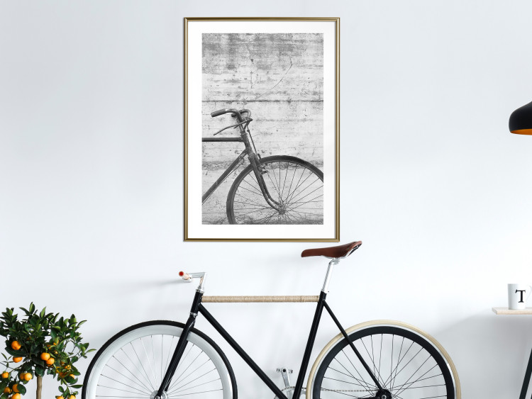 Poster Bike and Concrete - black and white composition with a retro-style bicycle 116968 additionalImage 13