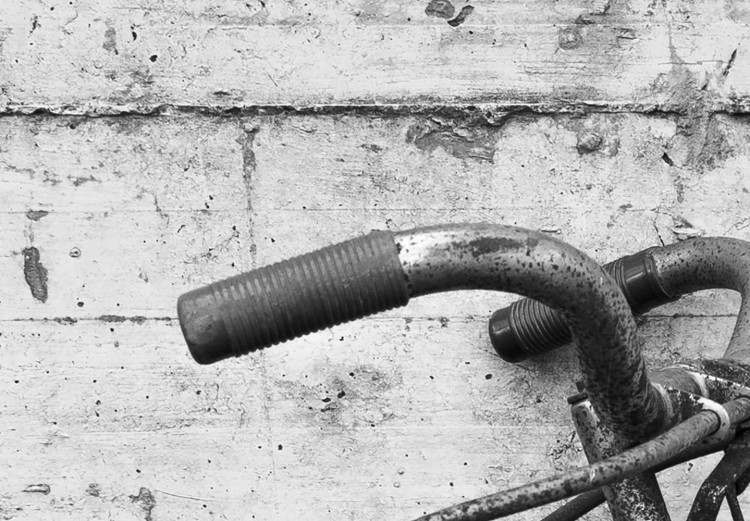 Poster Bike and Concrete - black and white composition with a retro-style bicycle 116968 additionalImage 11