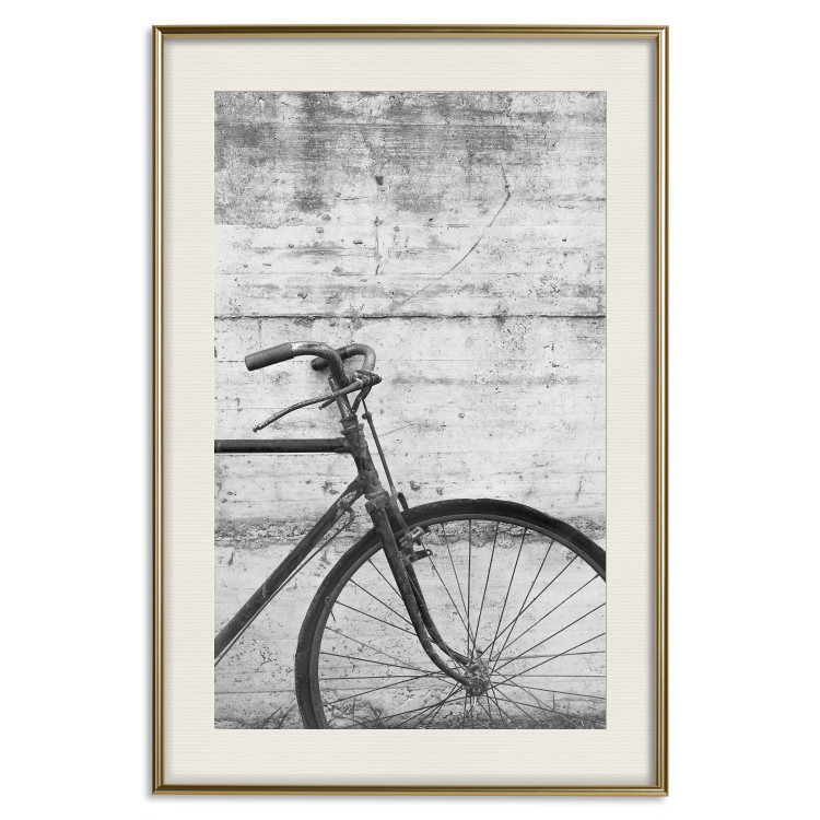 Poster Bike and Concrete - black and white composition with a retro-style bicycle 116968 additionalImage 20
