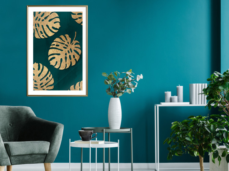 Wall Poster Golden Luxury Leaves - glamorous composition in emerald background and plants 117568 additionalImage 13