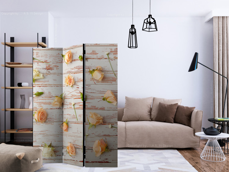 Room Divider Screen Wood and Roses (3-piece) - composition with flowers on a background of white boards 133468 additionalImage 4