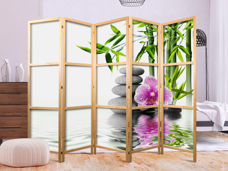 Room Separator Water Garden II - stones and pink flower against a bamboo background in a Zen motif 122678 additionalImage 6