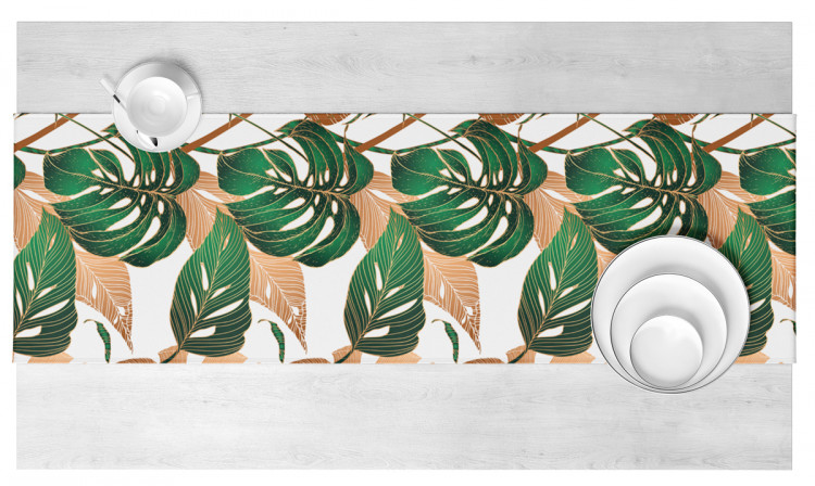 Table Runner Hollow leaves - a botanical composition in shades of green and brown 147178 additionalImage 4