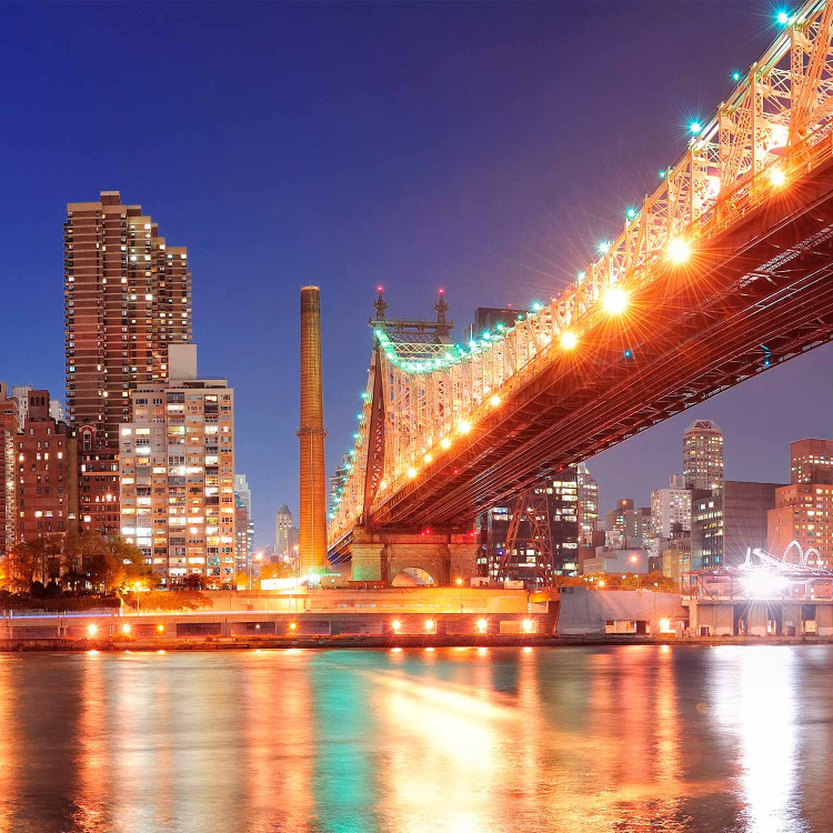 Wall Mural Brooklyn Bridge - Nighttime Architecture of New York Illuminated by Lamps 61578 additionalImage 5