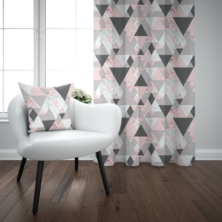 Decorative Curtain Powdery triangles - geometric, minimalist motif in shades of pink 147188 additionalImage 7