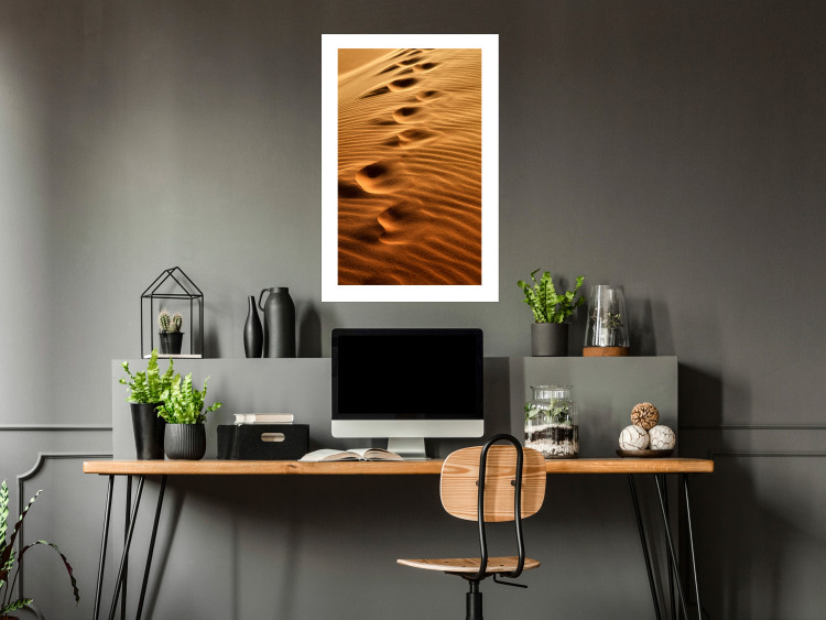 Poster Footprints in the Sand - a desert dune landscape in shades of orange 116509 additionalImage 2